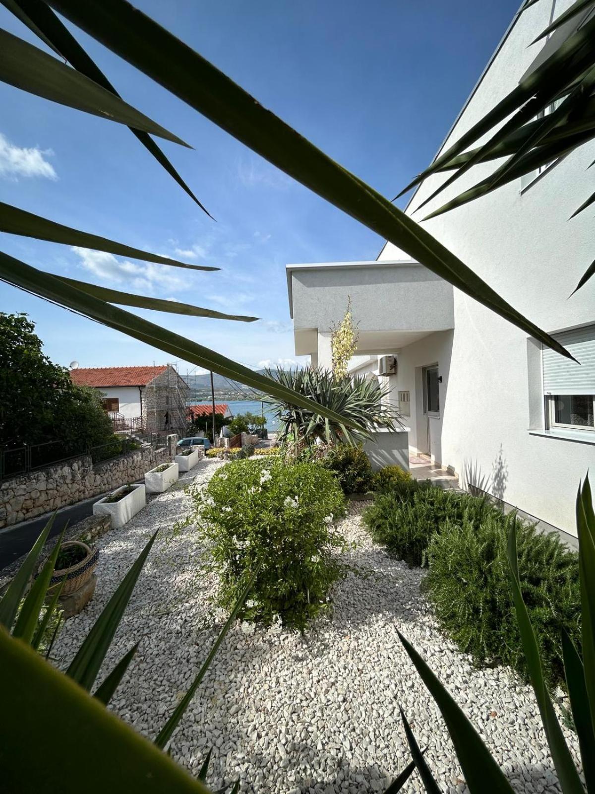 Apartmani Grgic Trogir Buitenkant foto