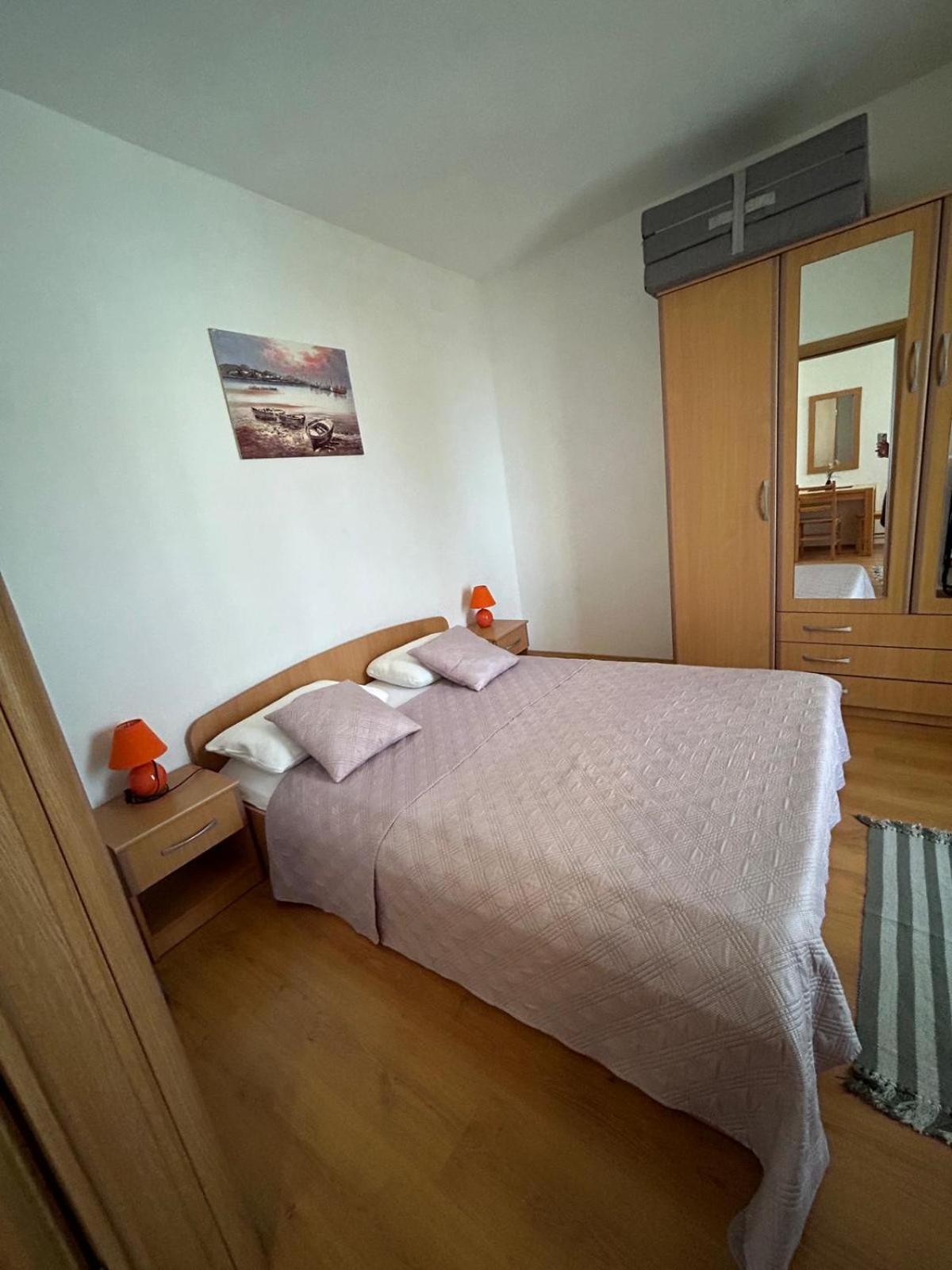 Apartmani Grgic Trogir Buitenkant foto